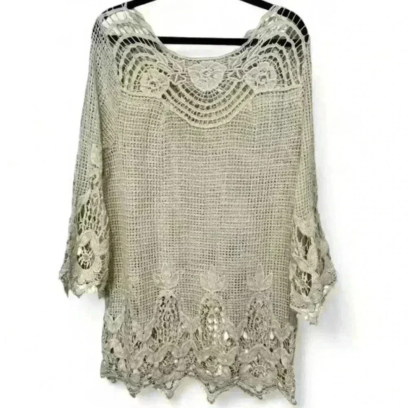 Forgotten Grace Women's Beige Crochet Bell Sleeve Tunic Size Medium - Picture 1 of 7